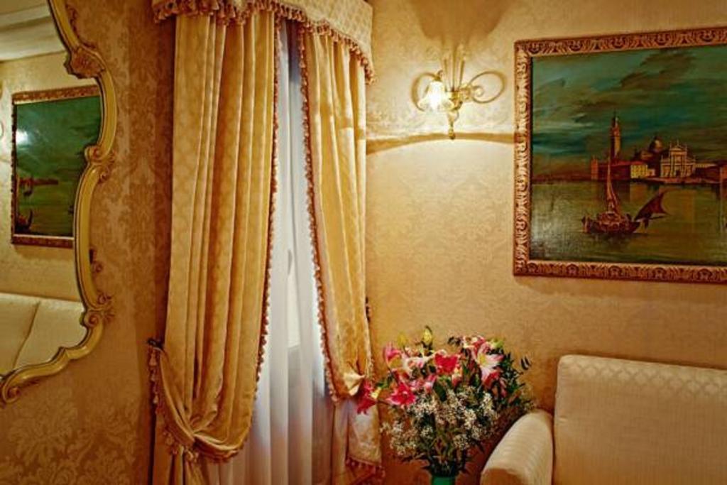 Guest House La Chicca Venedig Exterior foto